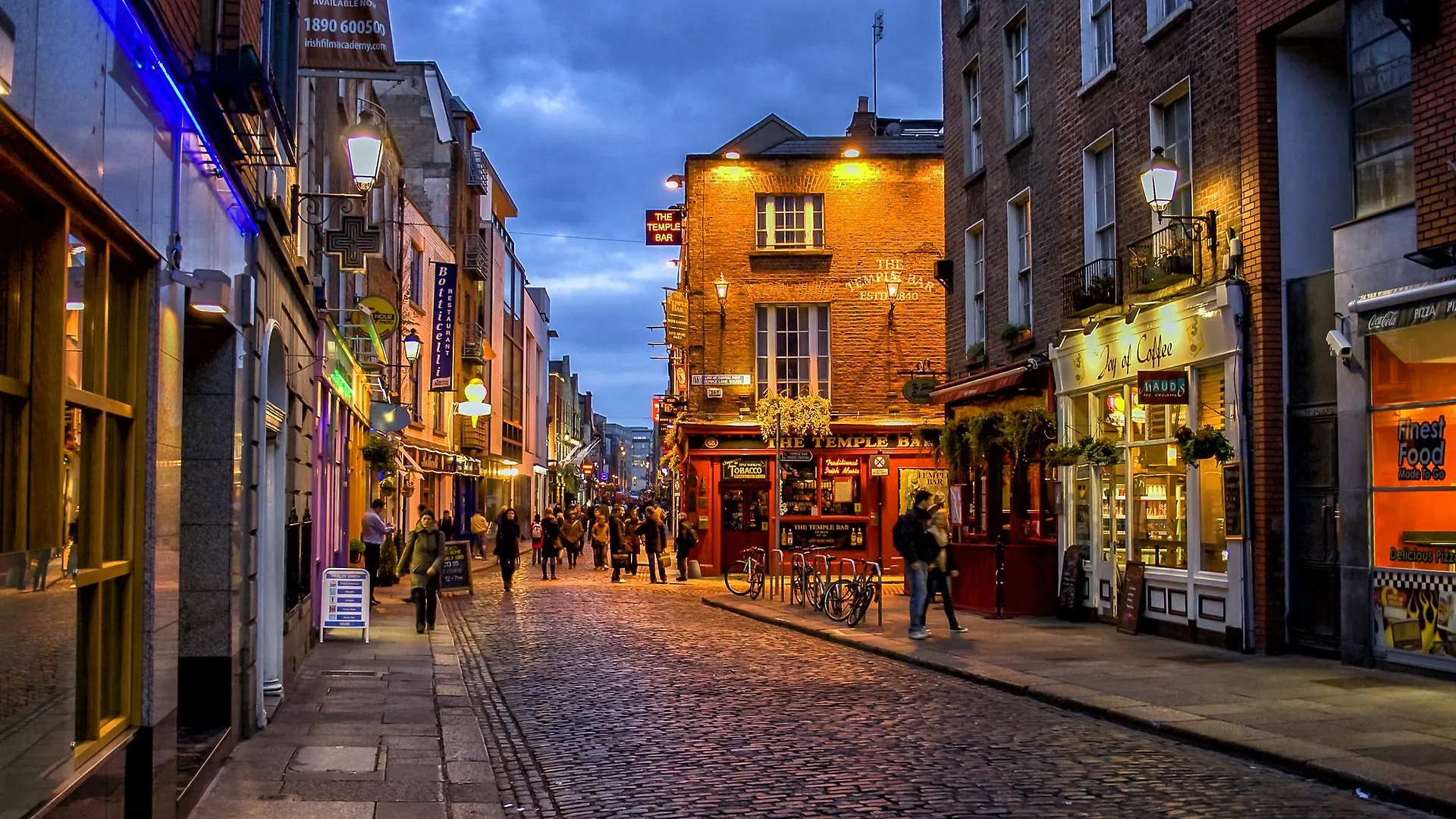 Georges Street Luxury Apartment Dublin